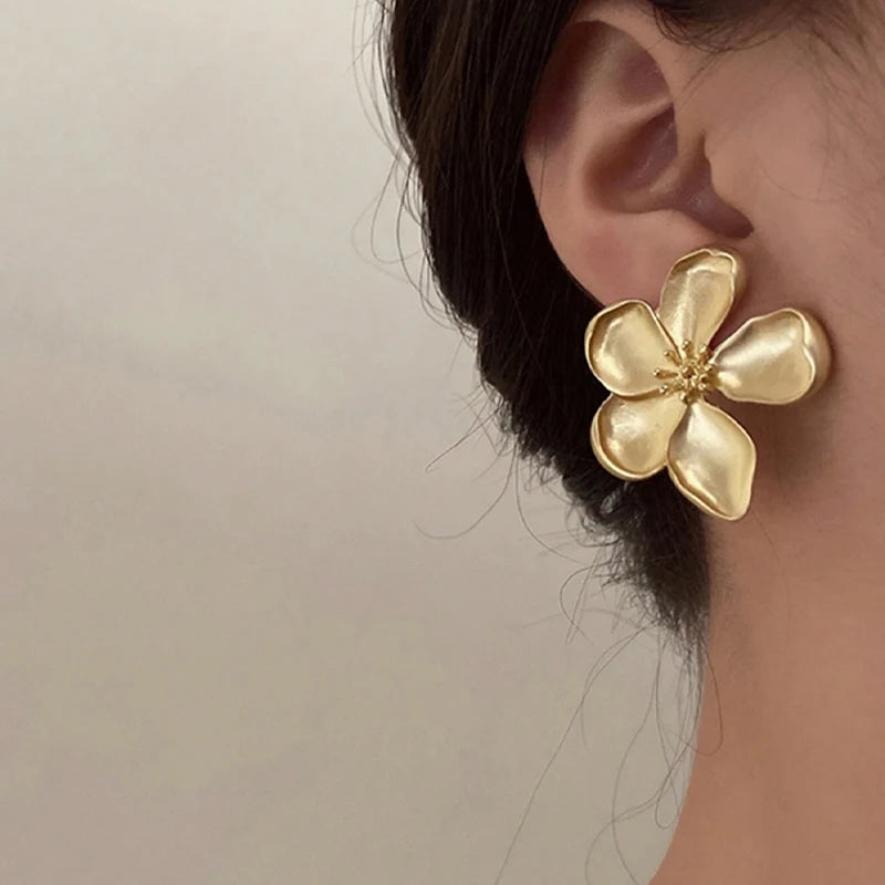 Zinc Flora Studs