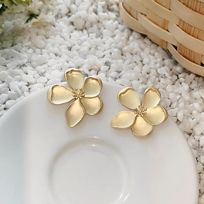 Zinc Flora Studs